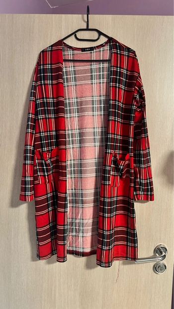 Gilet long rouge carreaux
