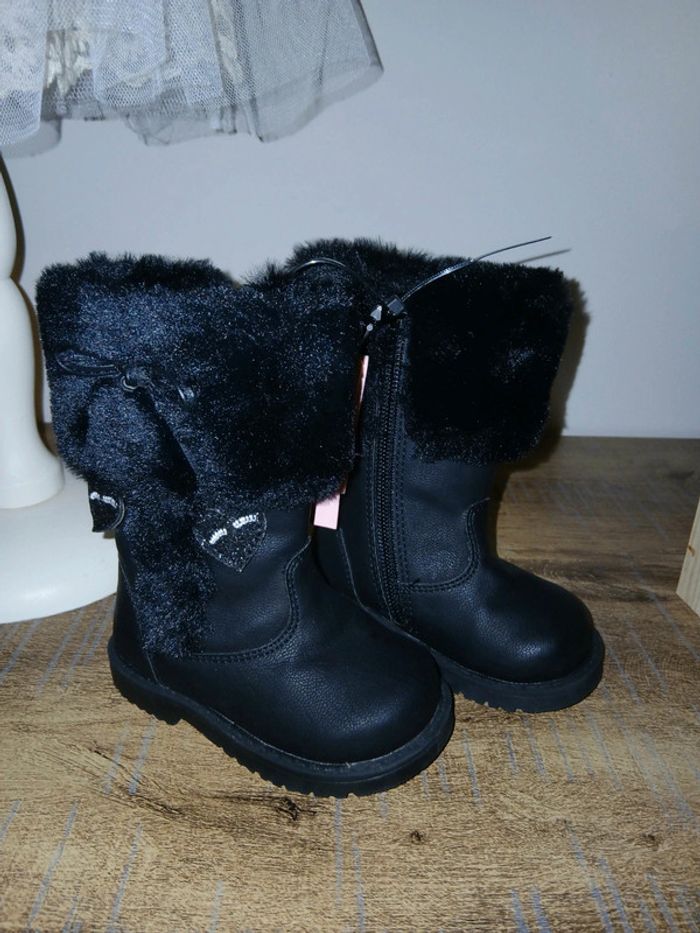 Botte neuf taille 19