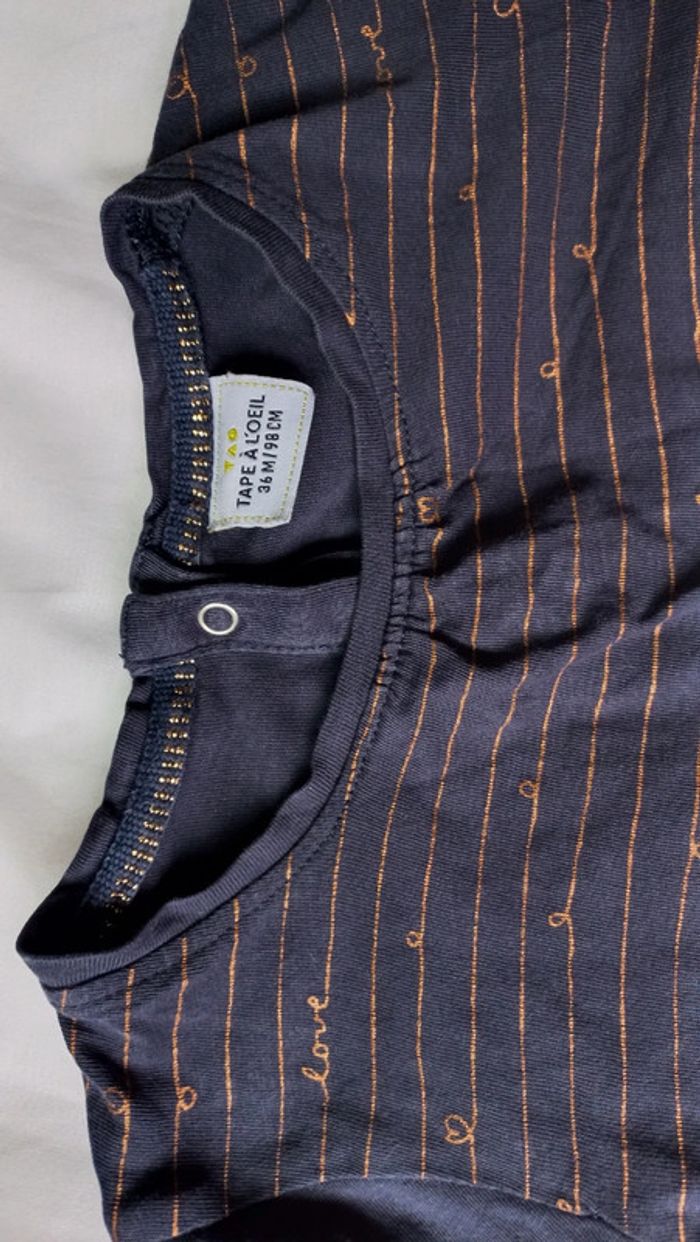 T-shirt bleu marine raye - photo numéro 2