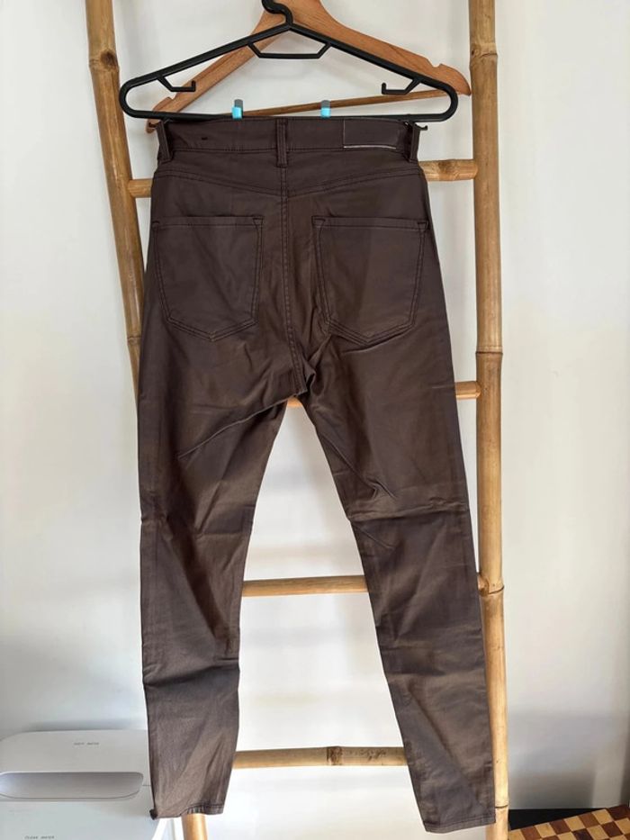 Pantalon skinny simili cuir Marron Stradivarius taille 38 - photo numéro 8