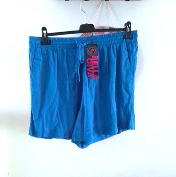 Short fluide taille 44 neuf - 100% viscose