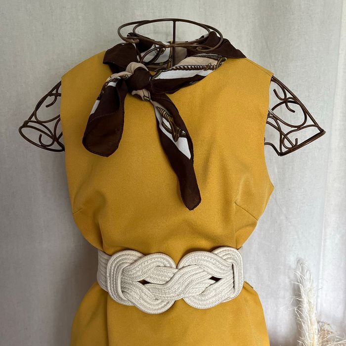 MOLLY BRACKEN robe xs moutarde - photo numéro 2