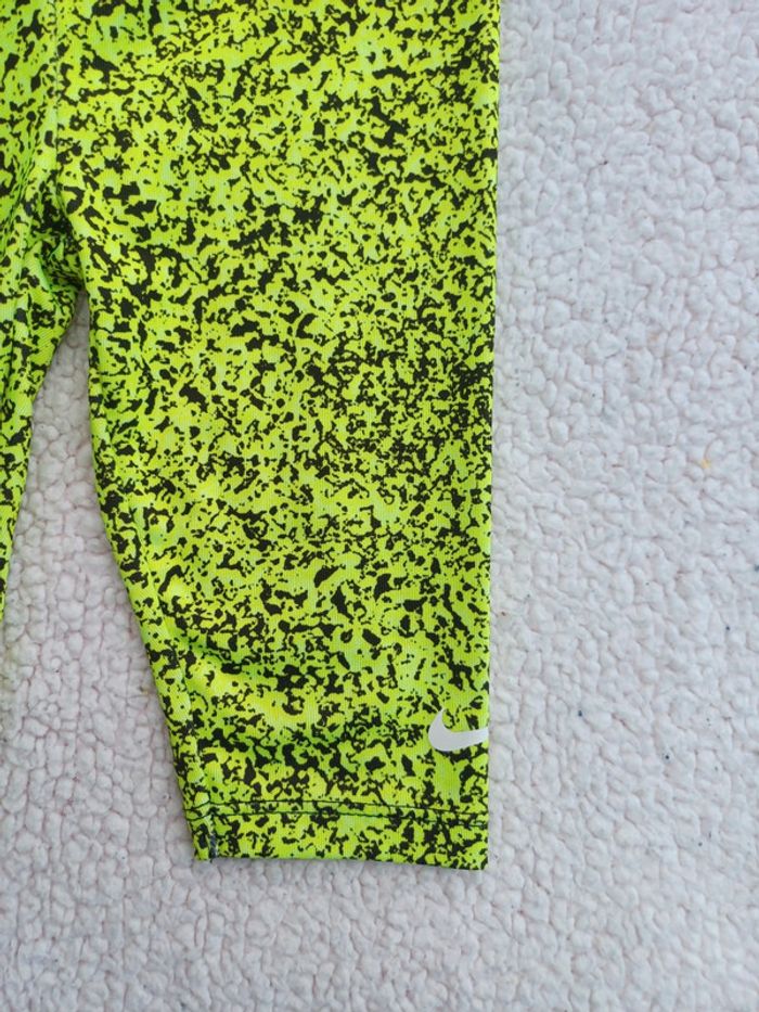 Ensemble Nike taille 24 mois - photo numéro 10