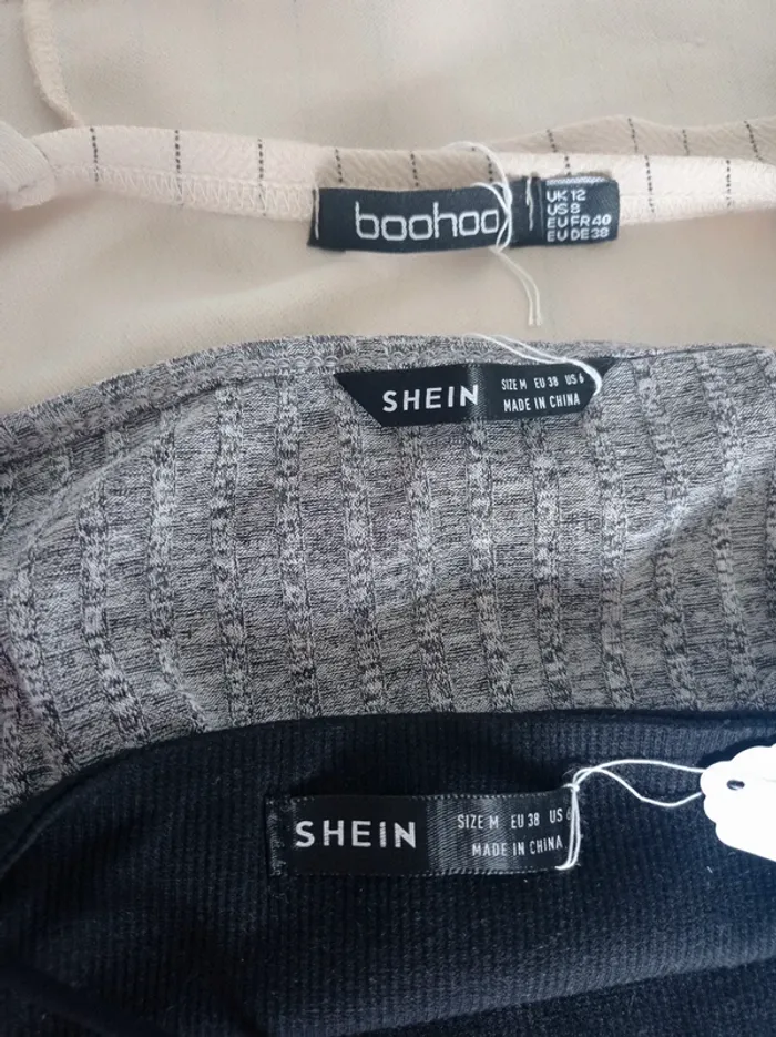 Magnifique lot de 3 hauts crop top à bretelles fines divers marques Boohoo Shein - photo numéro 6