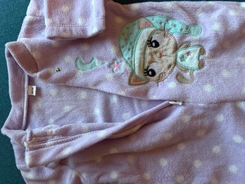 Sur pyjama ou pyjama chaud en polaire