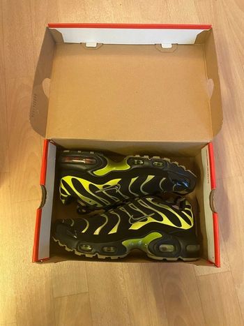 TN(Nike)
