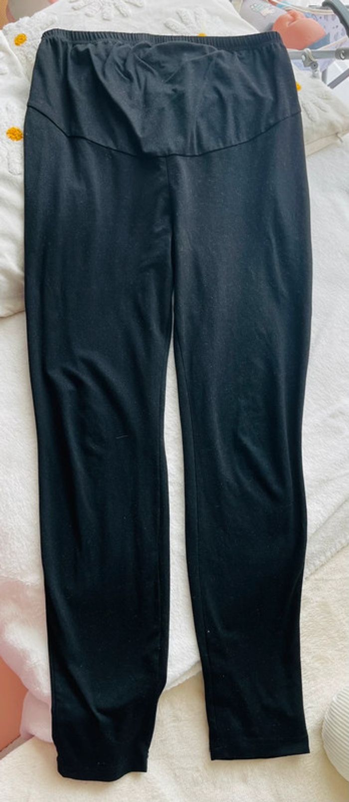 Leggins de grossesse noir taille M ou 38 Shein - photo numéro 3