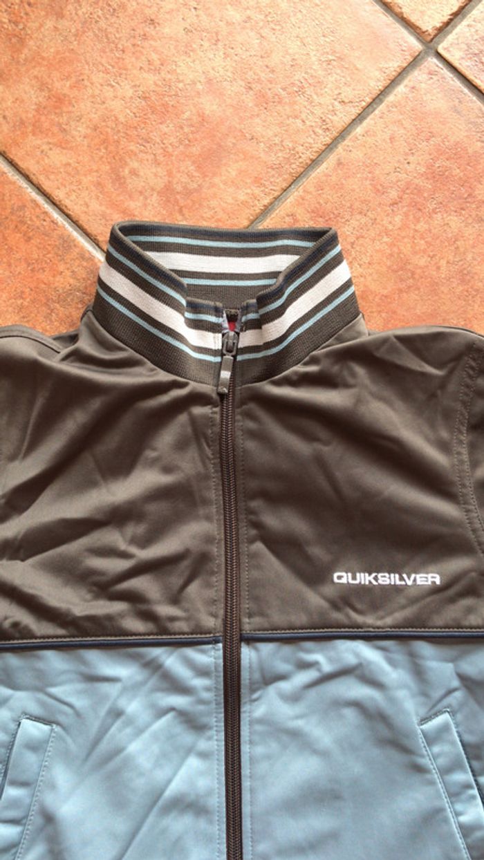 Quiksilver veste taille 8 ans - photo numéro 3