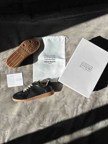 Maison Margiela Replica GAT noir 