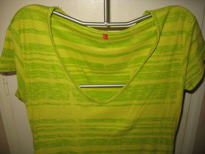 ROBE COURTE MC VERT ET IMPRIME "MISS CAPTAIN" - TAILLE 40 - n°04 - photo numéro 2
