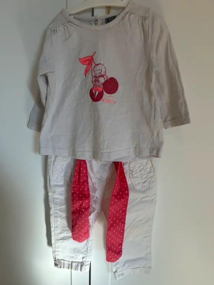 Ensemble pantalon + tee shirt manche longue