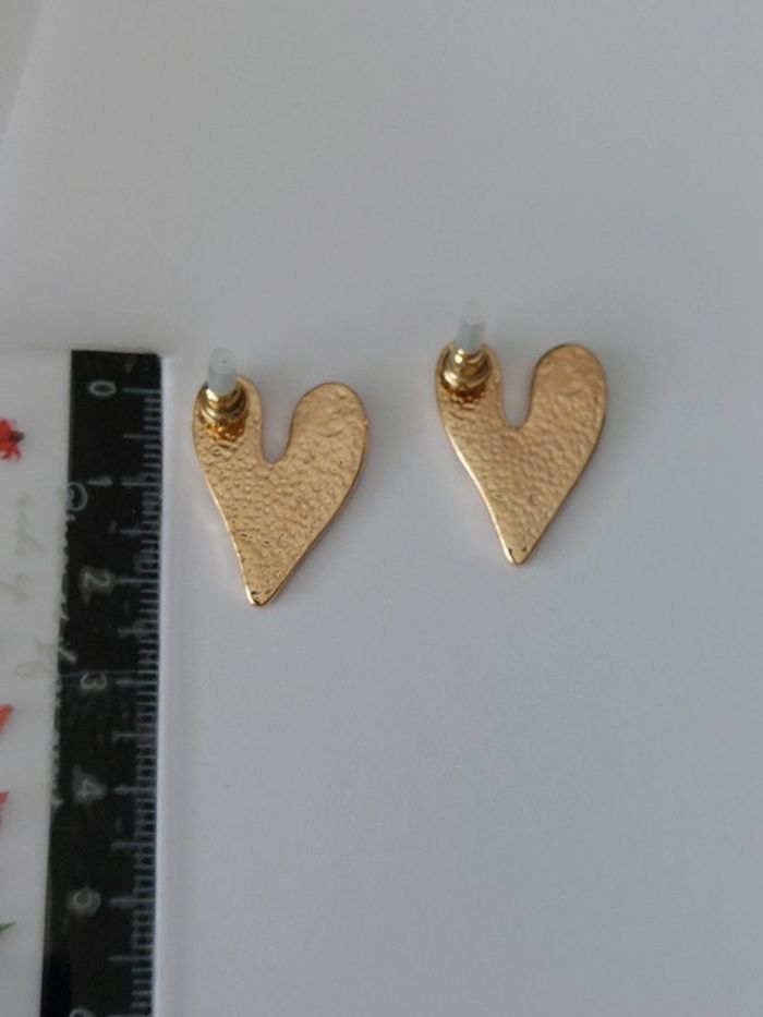 Boucles d'oreilles cœur doré  - acier inoxydable  - tendance bohème - inspiration Agatha - photo numéro 3
