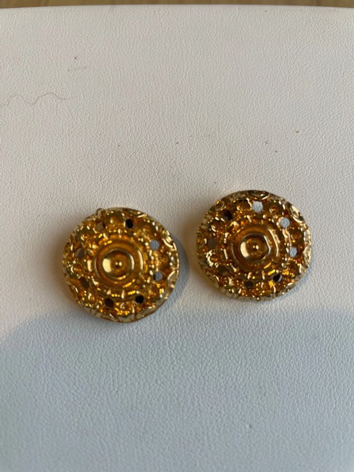 Boucles d’oreilles à clips ronde dorées - photo numéro 2