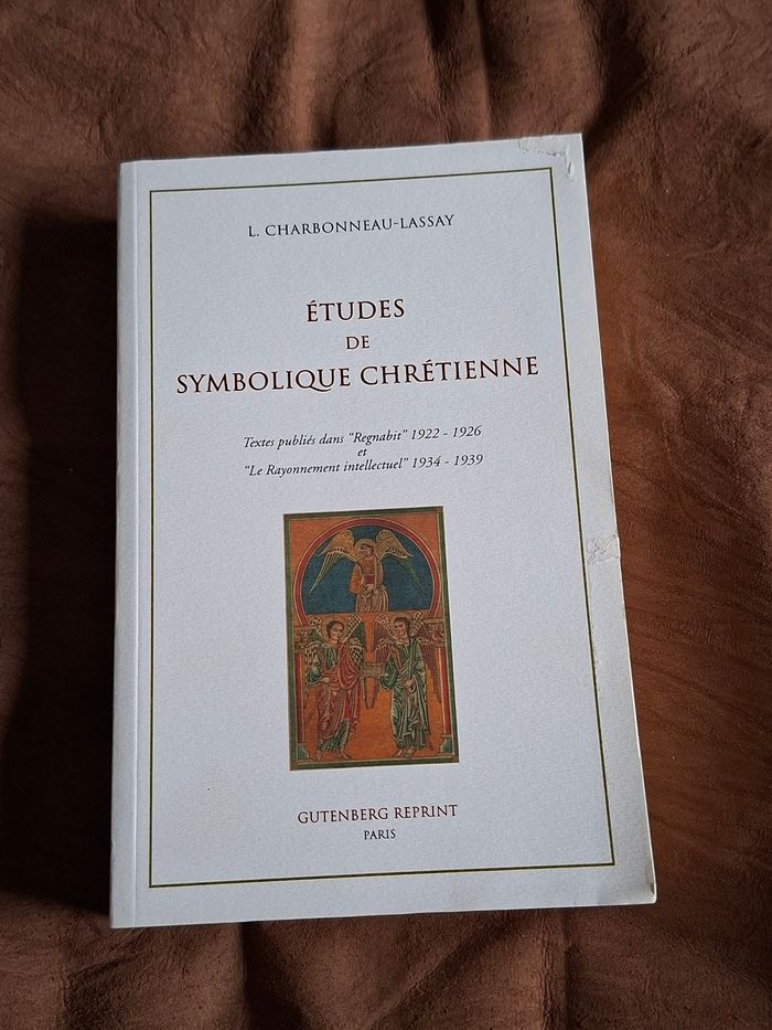 Études de symbolique chrétienne - photo numéro 1