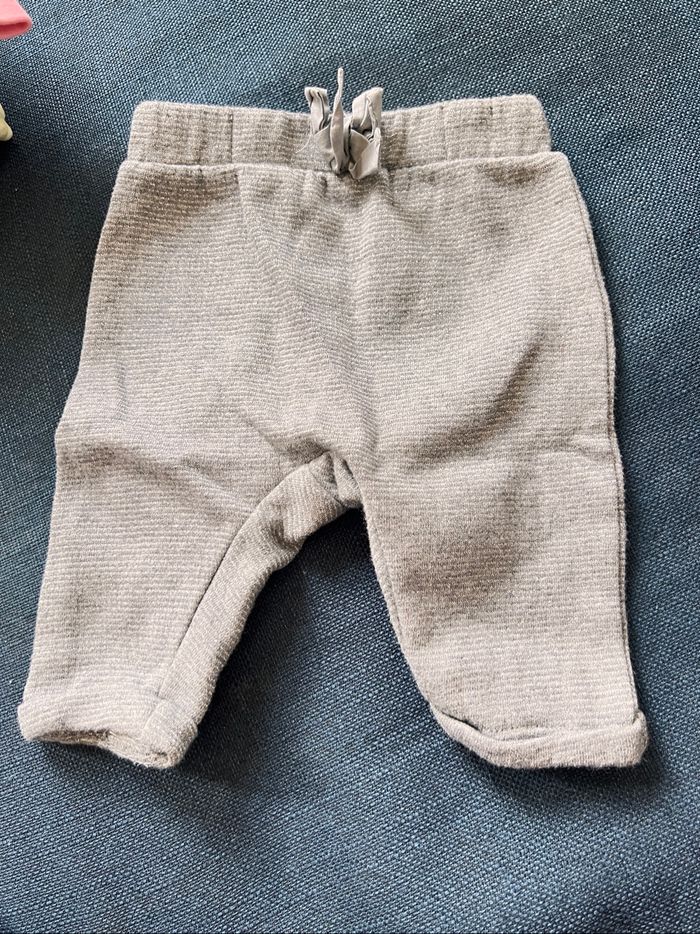 Lot pantalons bébé fille 3 mois - photo numéro 5
