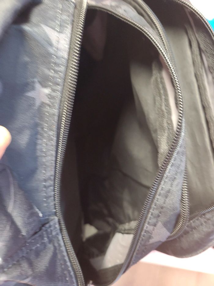 Cartable/ sac à dos - photo numéro 6