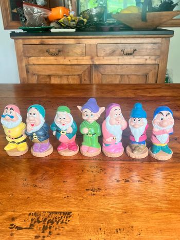 Les 7 nains de blanche neige