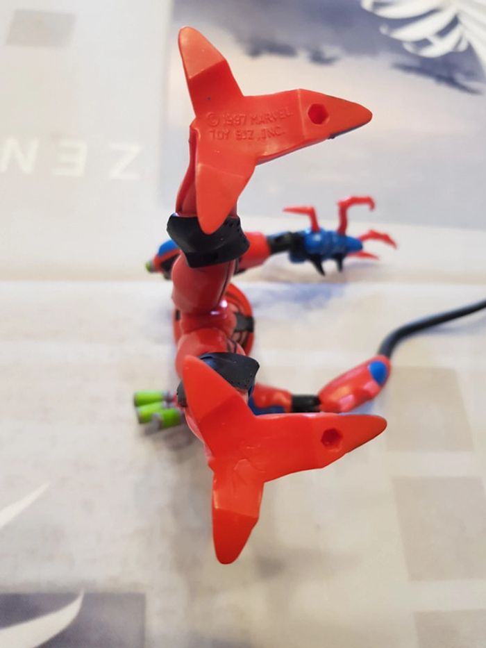 Figurine Vintage : Spiderman Web Trap Toy Biz 1997 - photo numéro 5