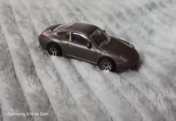 Porsche 911 carrera majorette