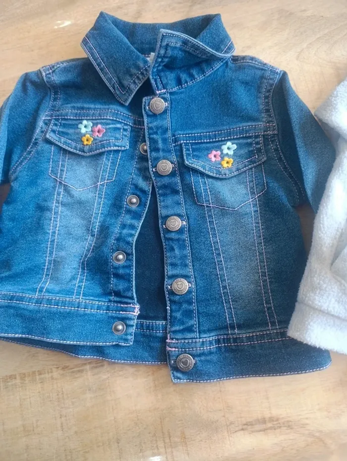 Veste fille 9 mois - photo numéro 3