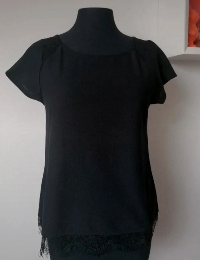 Tee-shirt dentelle aux épaules et en bas Camaïeu S - photo numéro 2