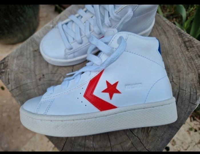 Converse - photo numéro 6