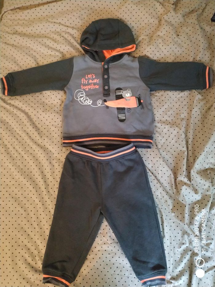 Ensemble survêtement