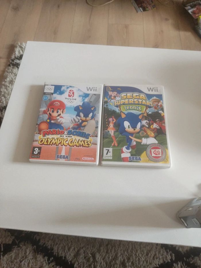 Lot jeux nintendo Wii Mario Sonic Sega superstar
