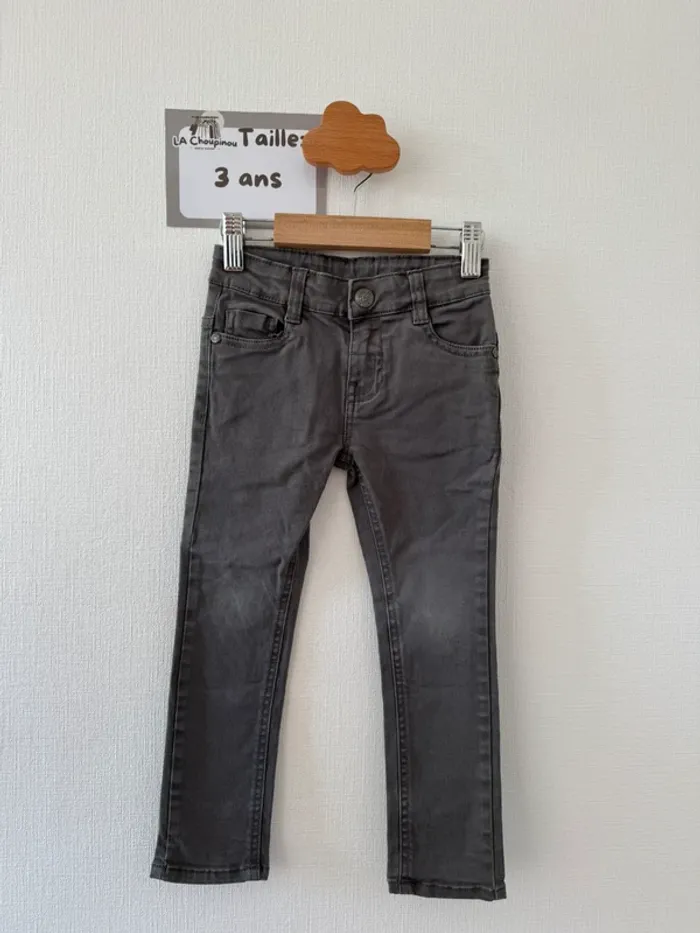 Jean gris - taille 3 ans 🌼