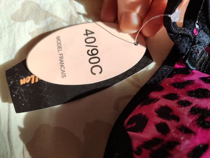 Soutien gorge taille 90C - photo numéro 4