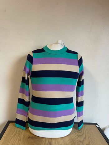 T shirt ML fille taille 122/128