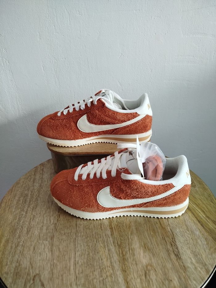 Baskets Nike T 36,5