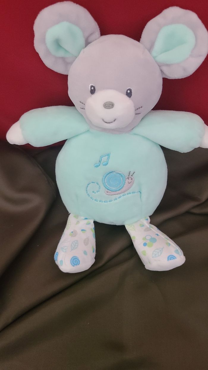 doudou peluche souris verte musicale brodé escargot GIPSY