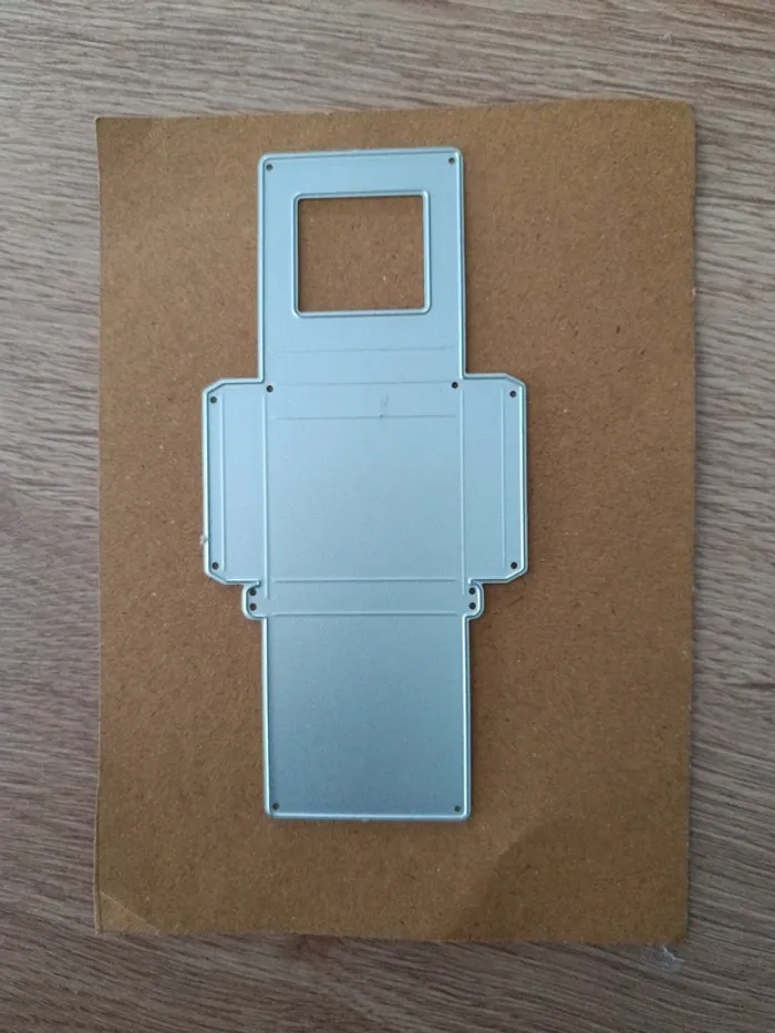 Dies mini boîte
