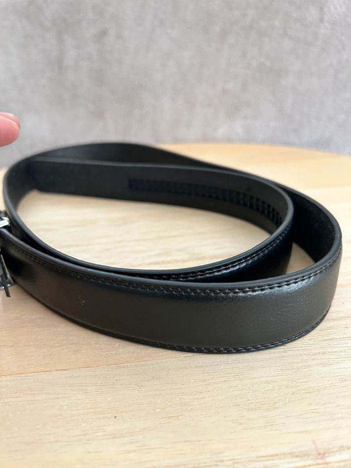 Ceinture en cuir noir taille 105 cm - photo numéro 2