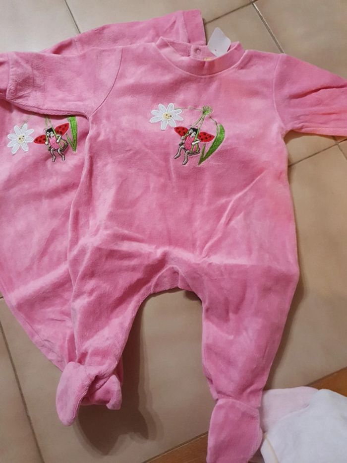 Lot de 2 pijamas 3 mois - photo numéro 2