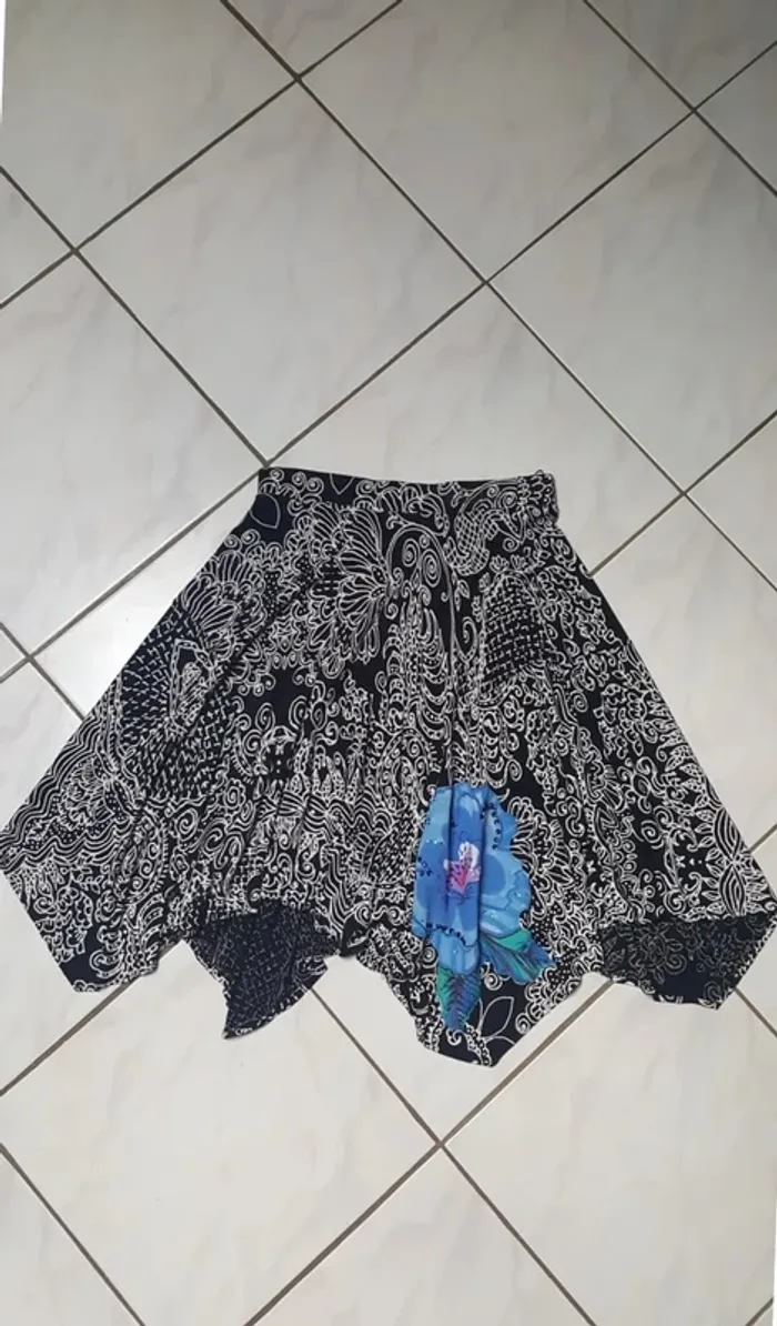 Jupe Desigual - photo numéro 3