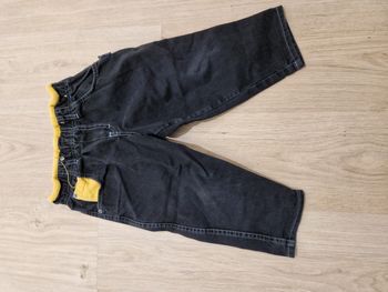 Pantalon Jeans Noir Élastiqué Enfant 3 Ans - Détails Jaunes Vifs