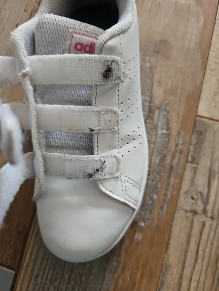 Basket fille Taille 31 marque adidas - photo numéro 3