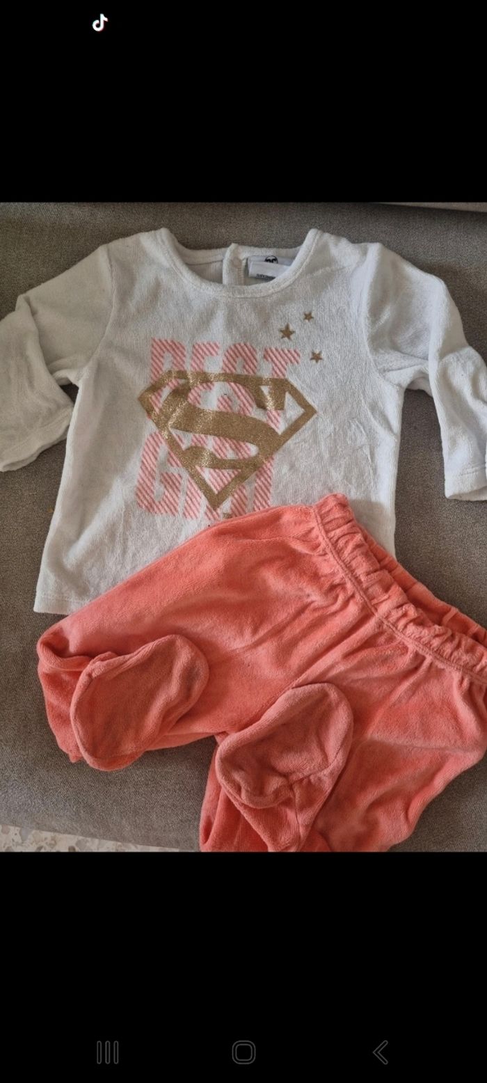 Pyjama super girl