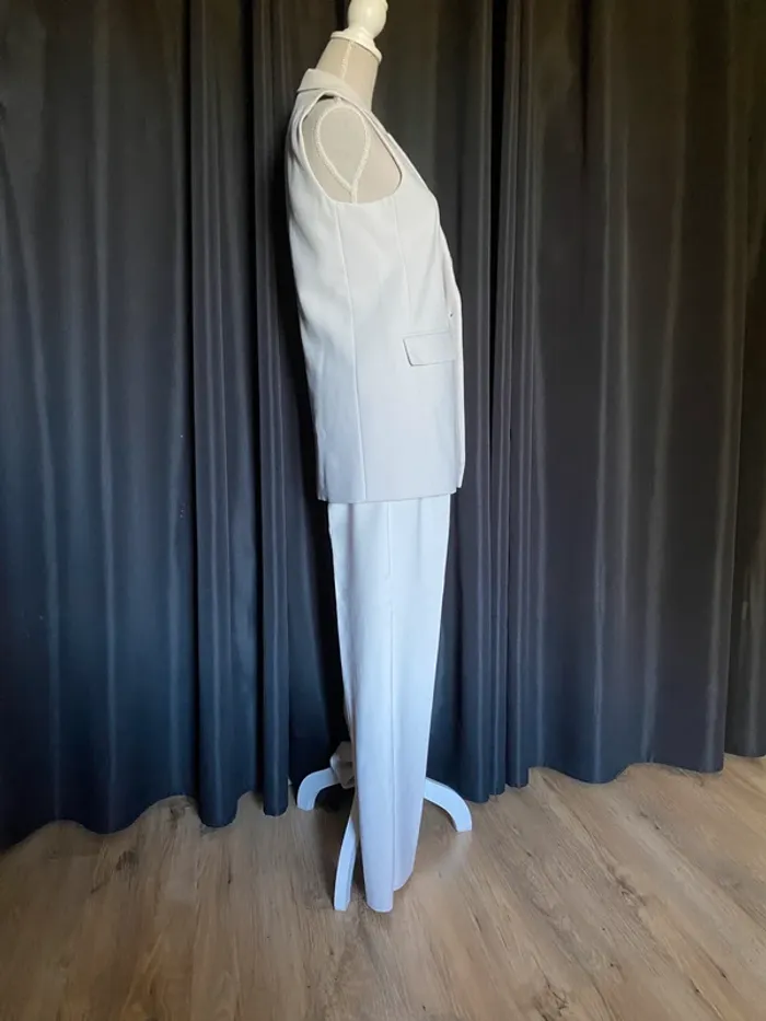 Ensemble Tailleur pantalon avec veste sans manches - photo numéro 6