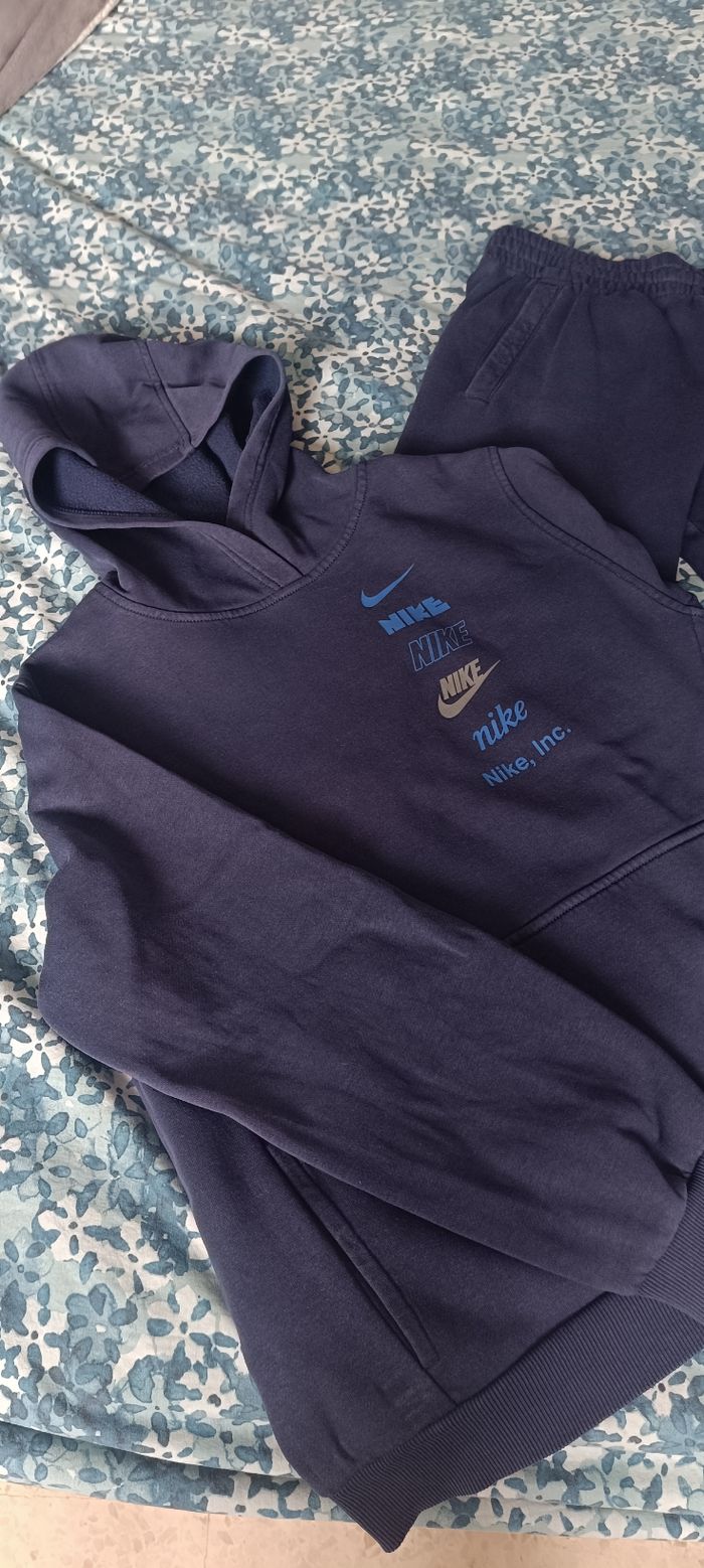 Ensemble Nike enfant taille xl - photo numéro 2