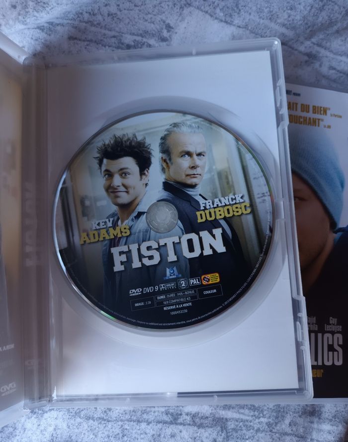 DVD | " Fiston " avec Kev Adams 💐🌞 - photo numéro 2