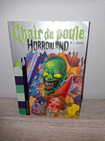 Livre de poche chair de poule