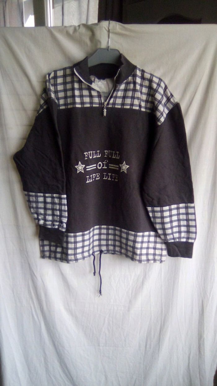 Sweat gris quadrillé blanc - photo numéro 2