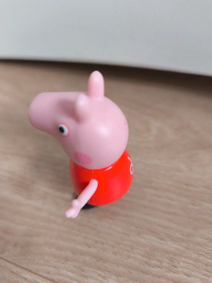 Figurine Peppa pig - photo numéro 5
