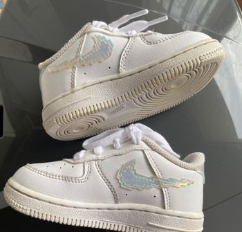 Air force holographique taille 23,5