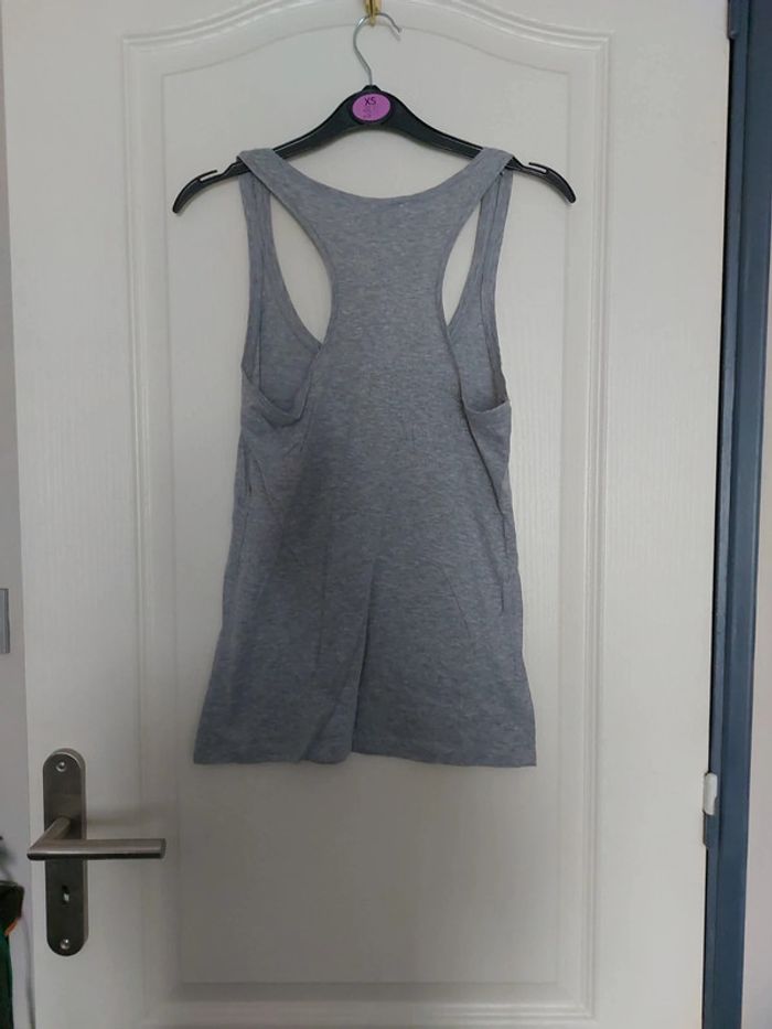 Débardeur gris - photo numéro 2