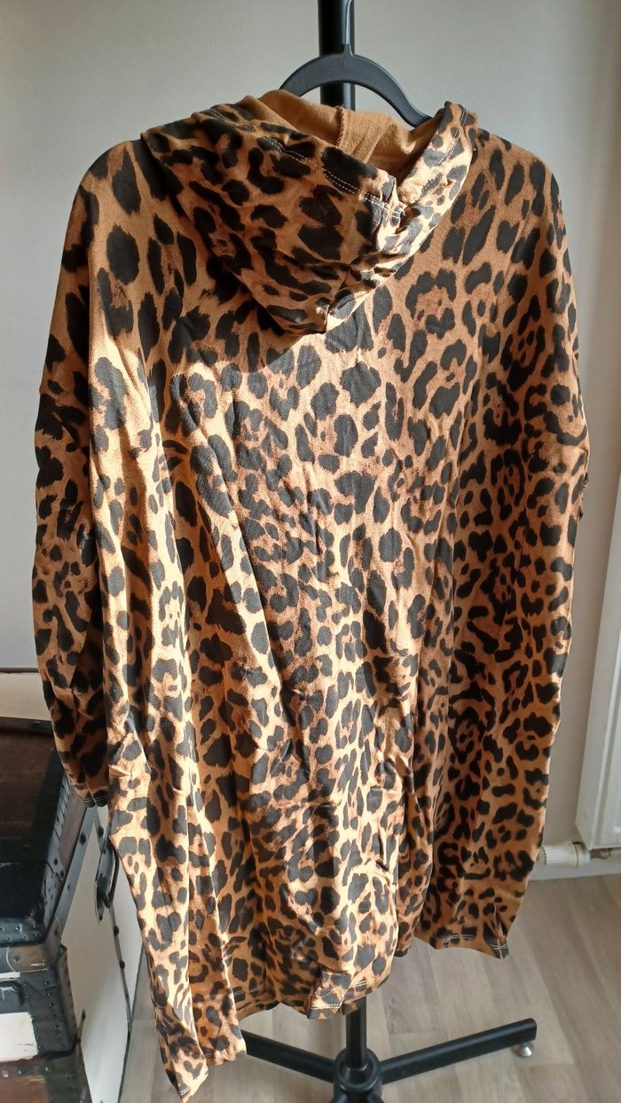 Veste sweat capuche léopard