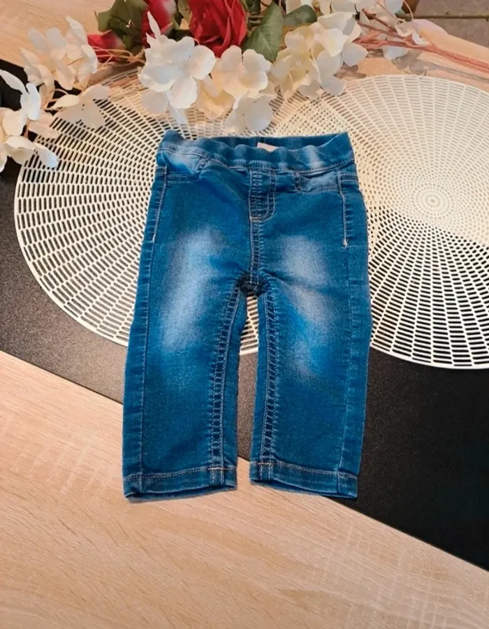 Jeans, taille 12 mois, marque boîte a malices